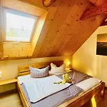 Winterbergblick, Nationalpark Saechsische Schweiz, 5 Und Gemeinschaftsraum, Boulderraum Und Sauna Im Haus הינטרהרמסדורף